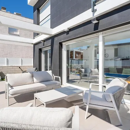 Casa Bos Palm Tree With Pool Gran Alacant